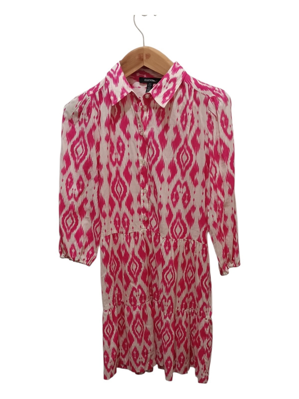Ellen Tracy Fuchsia and White Ikat Print Button-Front Shirt